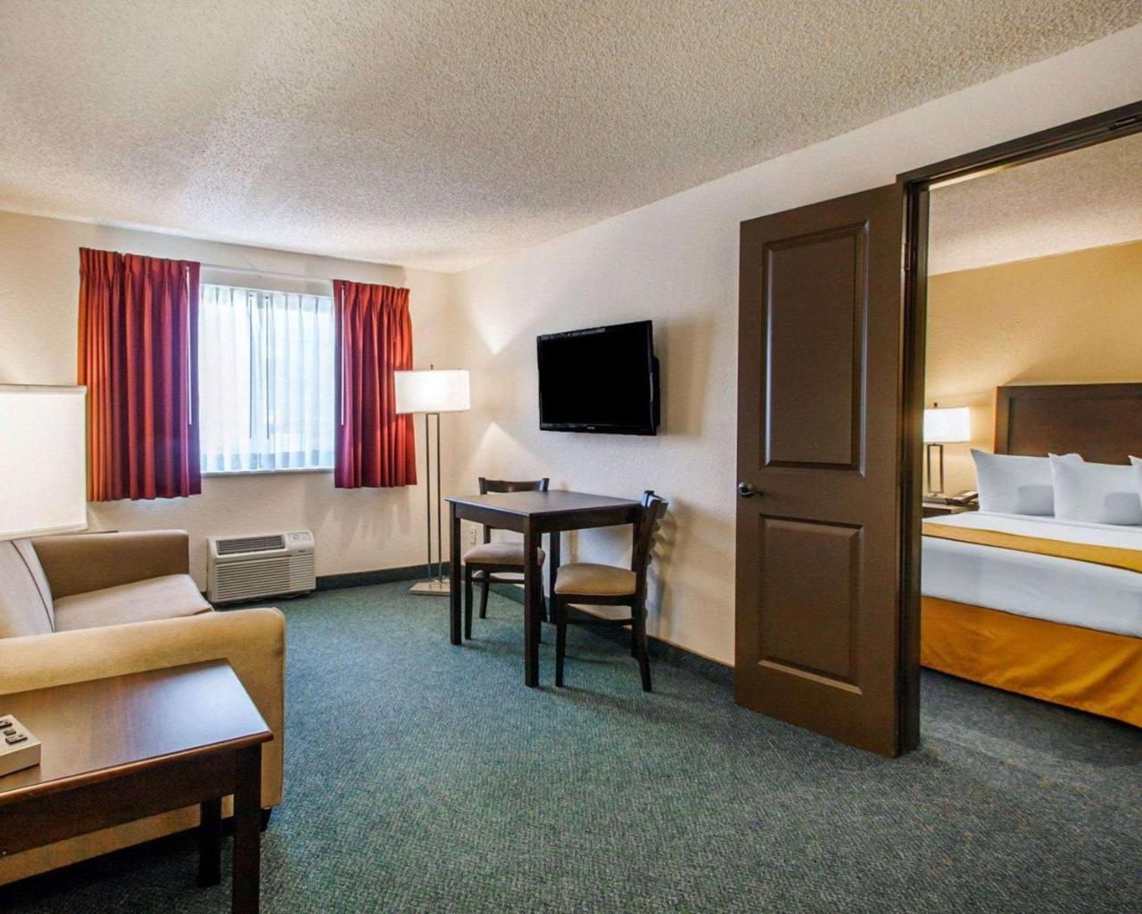 Quality Inn & Suites Σπρίνγκφιλντ Εξωτερικό φωτογραφία