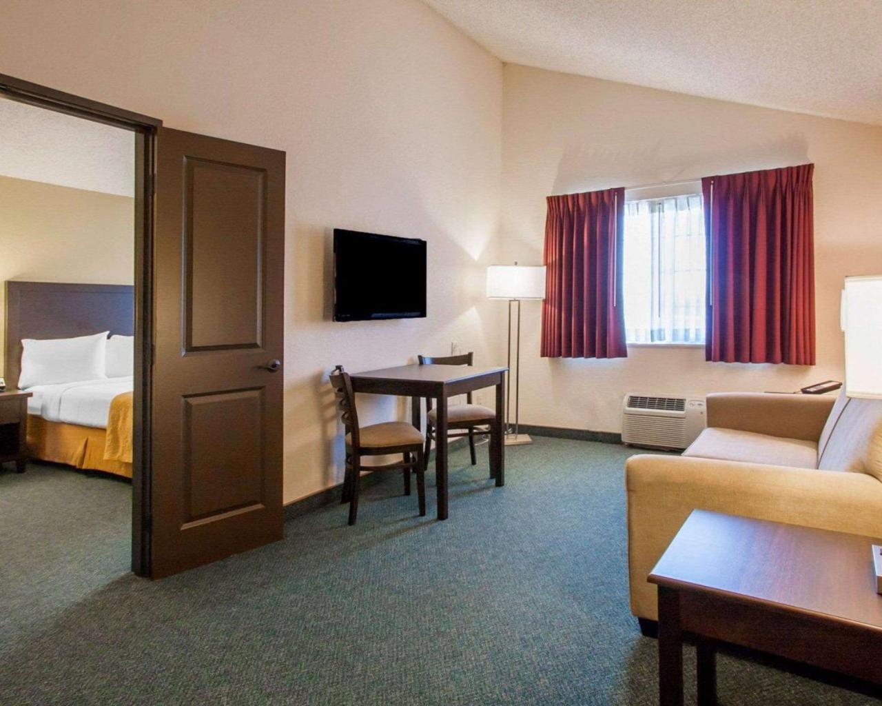 Quality Inn & Suites Σπρίνγκφιλντ Εξωτερικό φωτογραφία